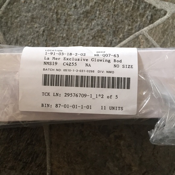 NIB La Mer Glowing Body Oil Limited Ed 3.2 fl oz - Picture 4 of 6